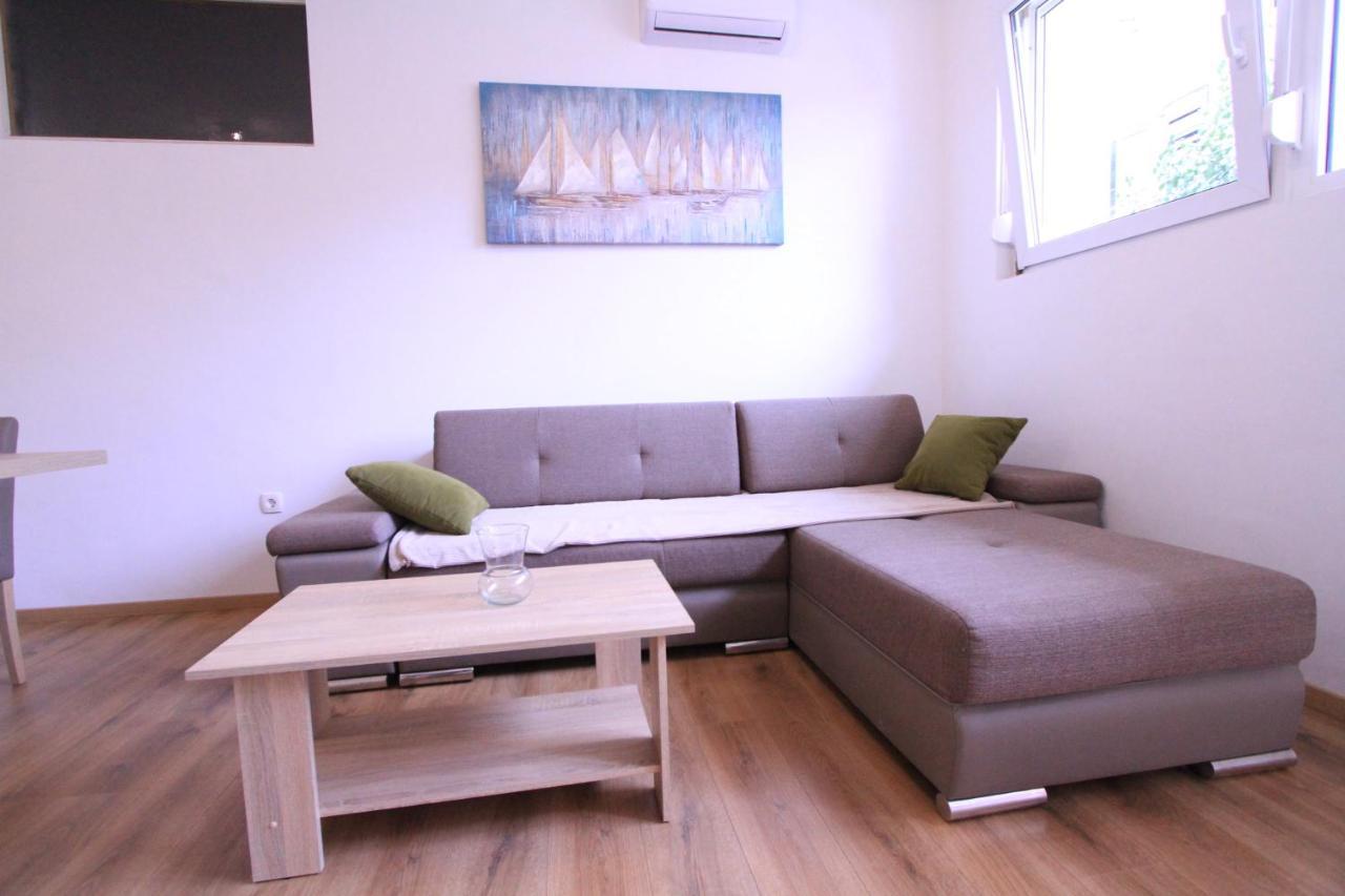 Apartman Darija Подстрана Екстер'єр фото