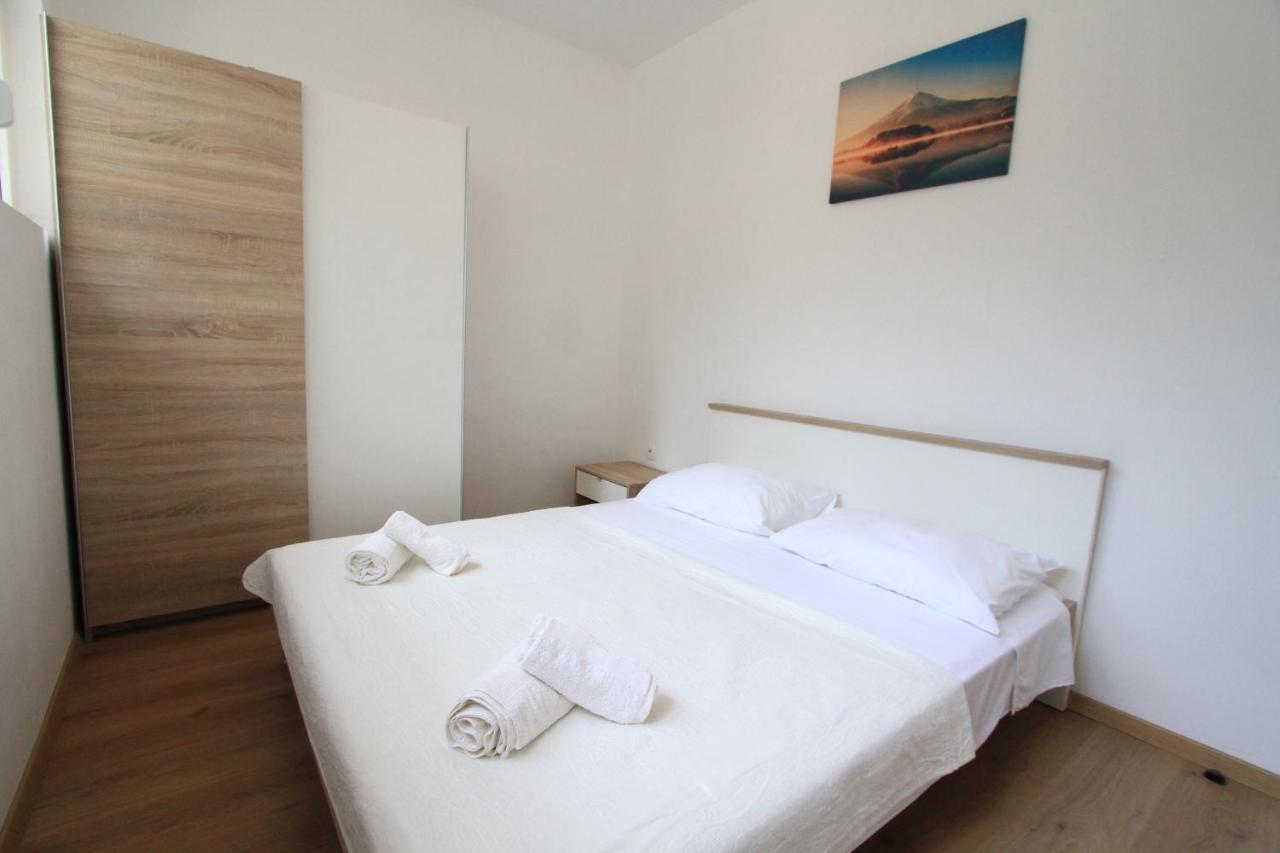 Apartman Darija Подстрана Екстер'єр фото